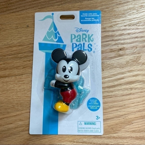 Disney Park Pals Mickey Mouse NWT W/ Display Stand Holds onto Shoulder or Bag - Picture 2 of 3